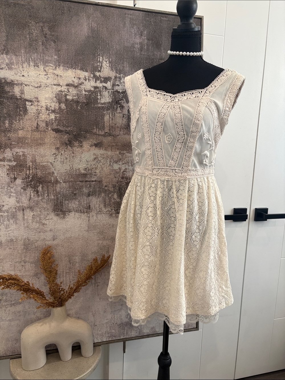 Forever 21 Cream Lace Fit-and-Flare Mini Dress